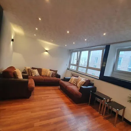 3Beds Family Friendly In London With Good Transport Links Apartment Exterior photo